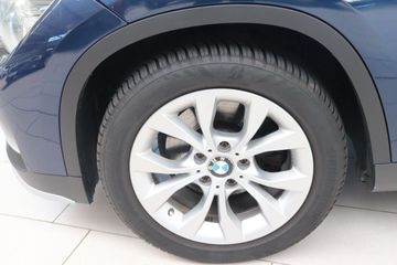Fotografie des BMW X1 sDrive20i AT xLine