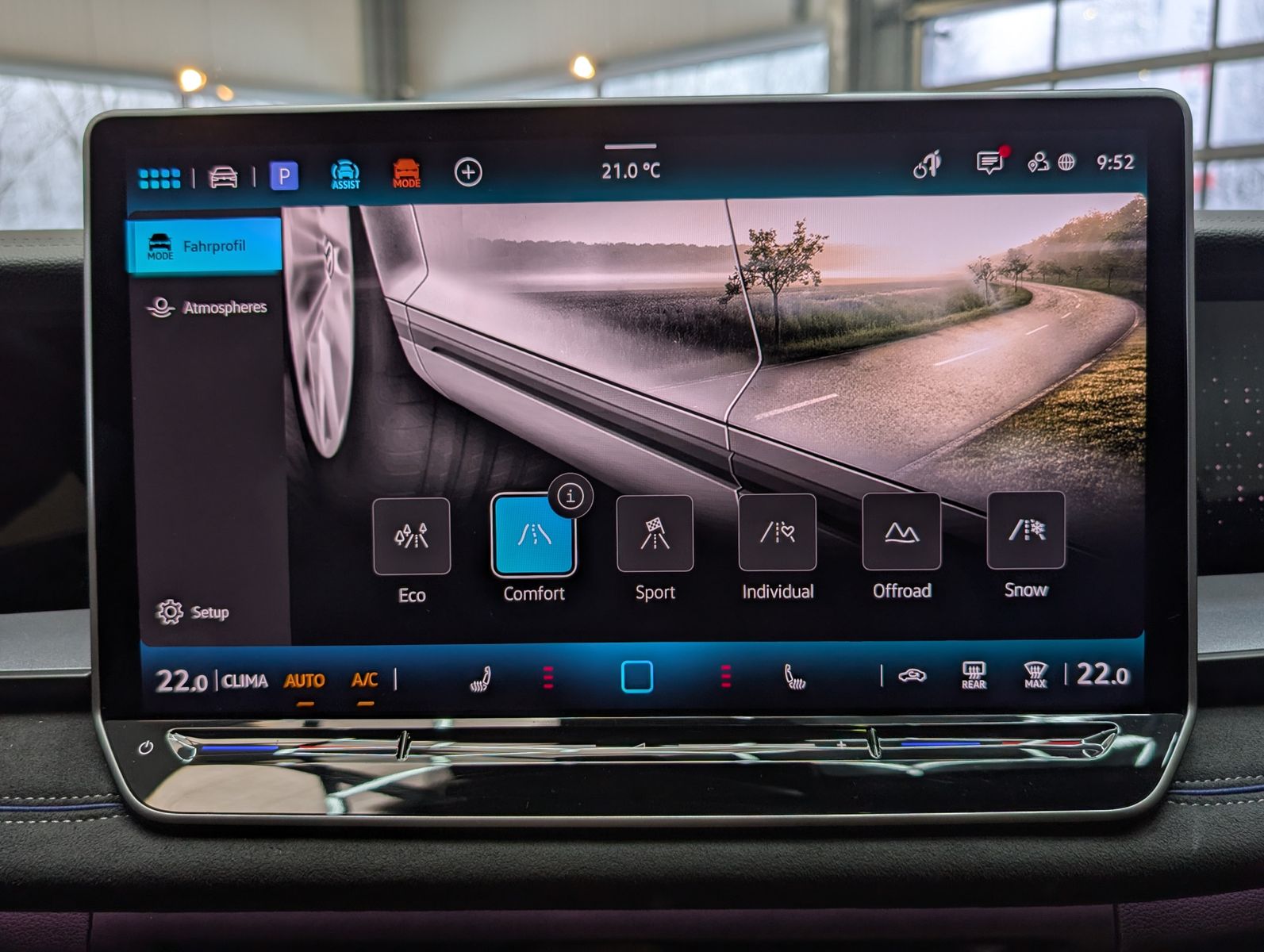 Fahrzeugabbildung Volkswagen Tayron 2.0TDI 4M R-Line Launch Pano Black AHK 20