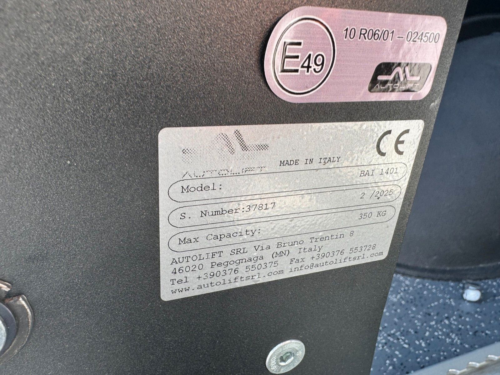 Fahrzeugabbildung Mercedes-Benz Sprinter 317 CDI Rollstuhl/Behinderten Lift