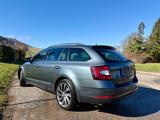 Skoda Combi L&K DSG 4x4  135 kW ACC AHK Canton 8 fach - Skoda Octavia: 1.8