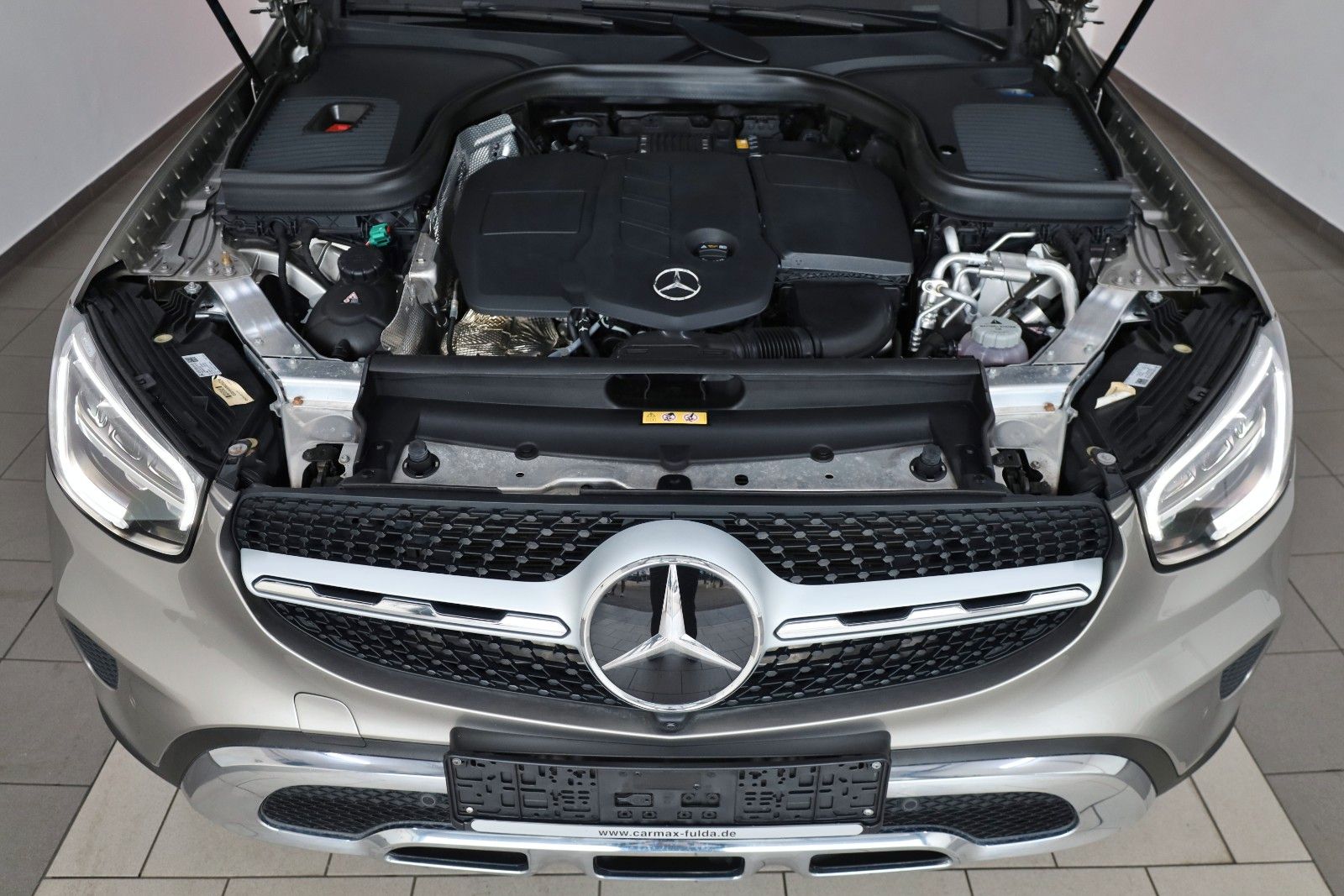 Fahrzeugabbildung Mercedes-Benz GLC 300 de 4M Coupe,Leder,Navi,360Kamera,ACC,SD