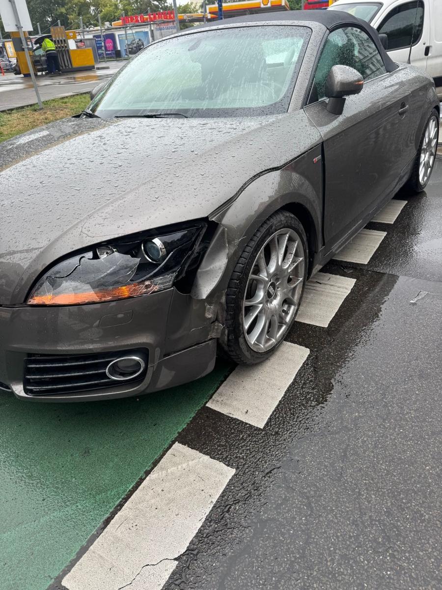 Audi TT Roadster 2.0 TFSI S-Line S-tronic -