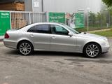 Mercedes-Benz E 270 Avangart Navi Leder Xenon Automatik - Mercedes-Benz E 270
