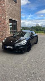 Porsche Panamera GTS Einzelstück - Porsche Panamera Gebrauchtwagen in Frankfurt