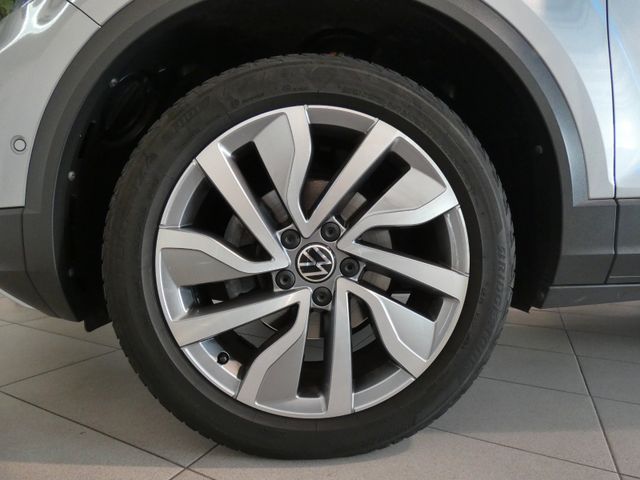 T-Roc Style 1.5 TSI DSG ACC RFK PANO IQLIGHT AHK