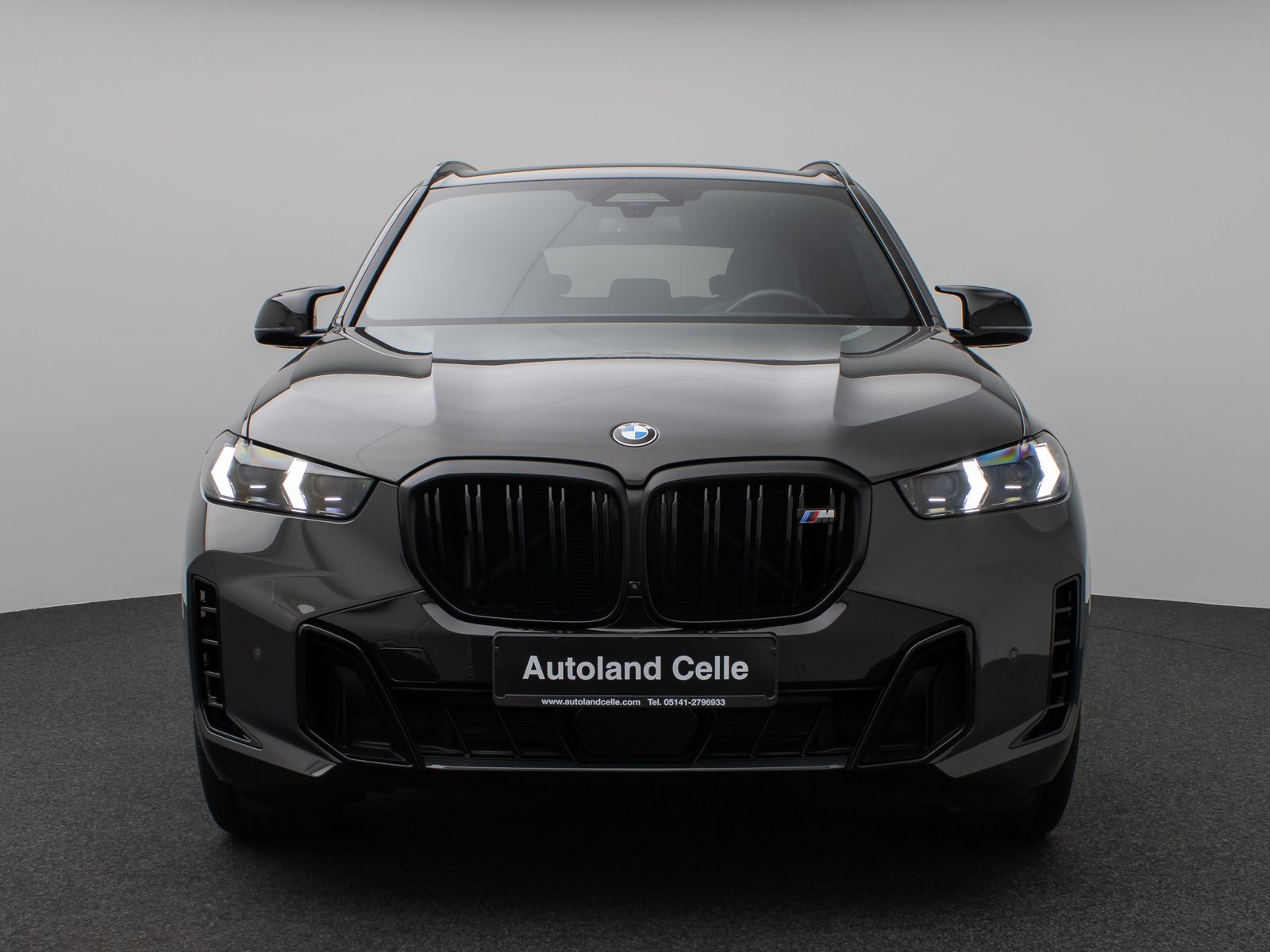 Fahrzeugabbildung BMW X5 M60i 360° HUD H/K SoftCl Panorama Sky Lounge