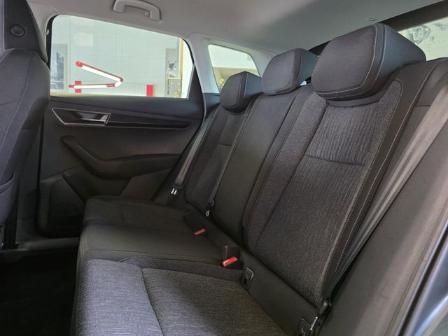 SKODA Karoq — Foto 31