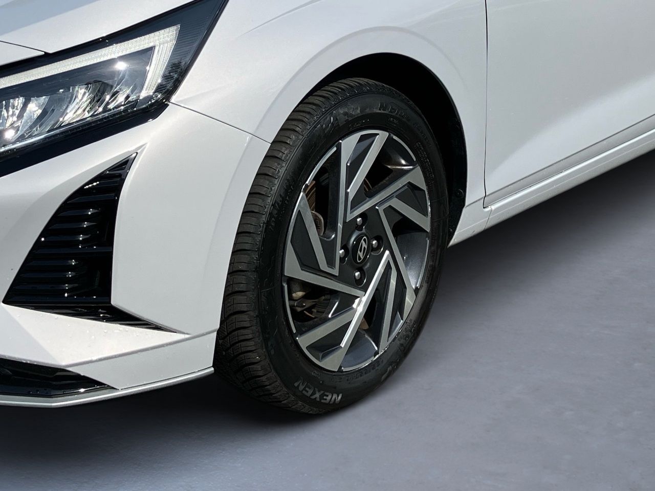 Fahrzeugabbildung Hyundai i20 TREND VOLL-LED*SHZ*LHZ*NAVI*USB*CARPLAY