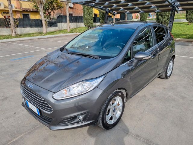 Ford Fiesta 1.4 5p. Bz.- GPL Titanium