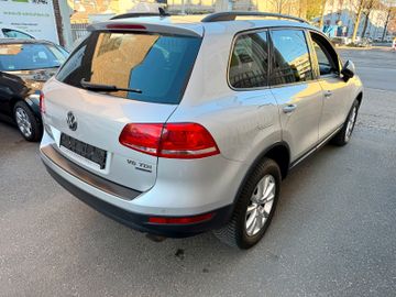Volkswagen Touareg - 6