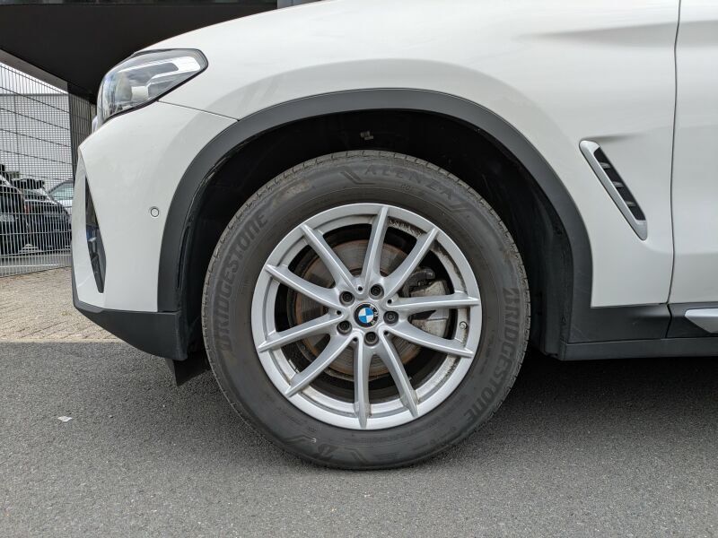 BMW X3 xDrive20d LED. Navi. SH. 18 Zoll. Park.Ass. foto 13