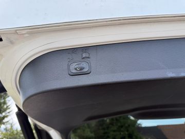 Ford Kuga - 10