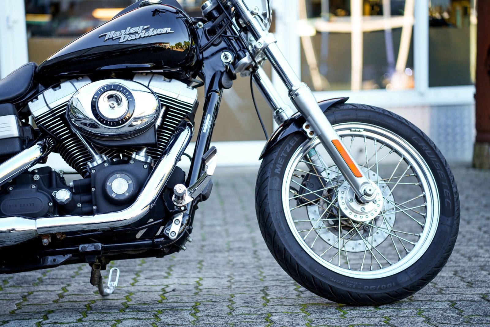 Fahrzeugabbildung Harley-Davidson FXDB Dyna Street Bob Twin Cam 96 - APE LENKER