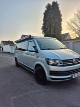 Volkswagen T6 - Wohnwagen in Düsseldorf