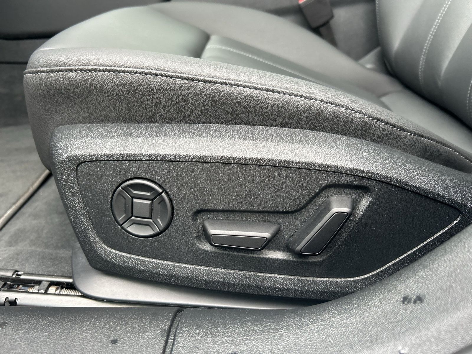 Audi A6 - Bild 18