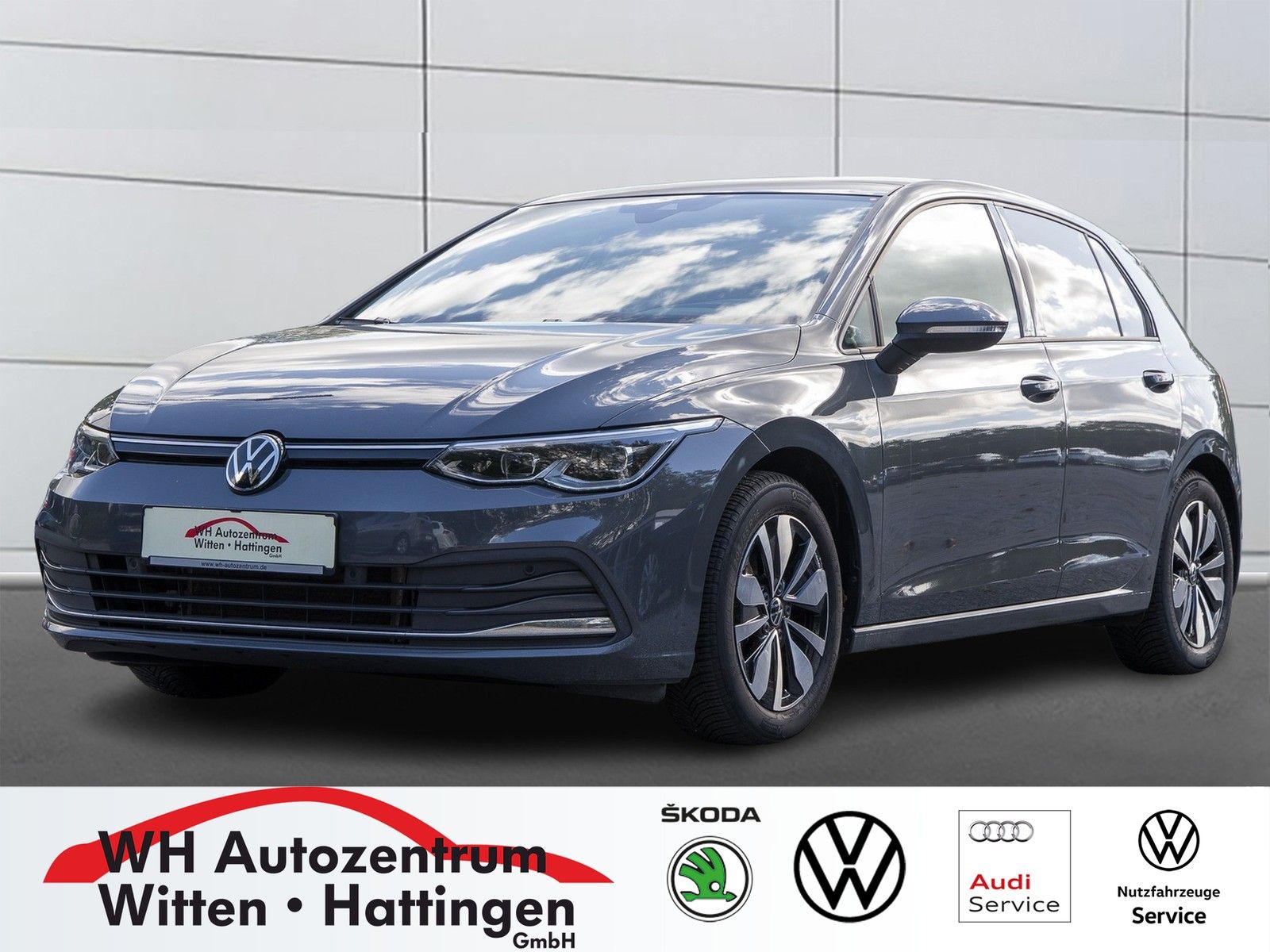 Volkswagen Golf VIII 2.0 TDI DSG Move PANORAMA NAVI AHK GJ-