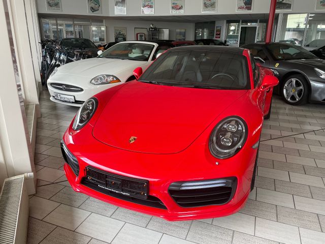 Porsche 991 Turbo S - 1.Hand