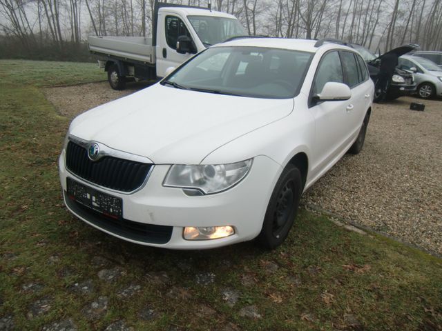 Skoda Superb Combi Comfort/Standheiz/Tempom/Sitzh/8-f