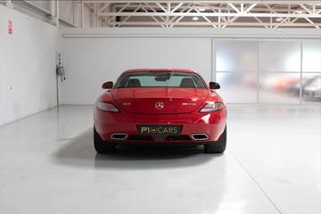 صورة 6 لـ 2010 Mercedes-BENZ SLS AMG