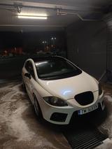 Seat Leon 2.0 TDI PD DPF 125kW FR FR - Seat Leon mit Diesel-Antrieb: Standheizung, Limousine