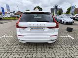 Volvo XC60 T6 Plus Bright AWD Luftfahrwerk/Pano/AHK - Volvo XC60: B