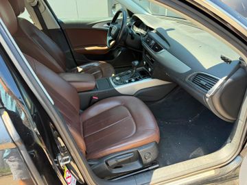 Audi A6 - 12