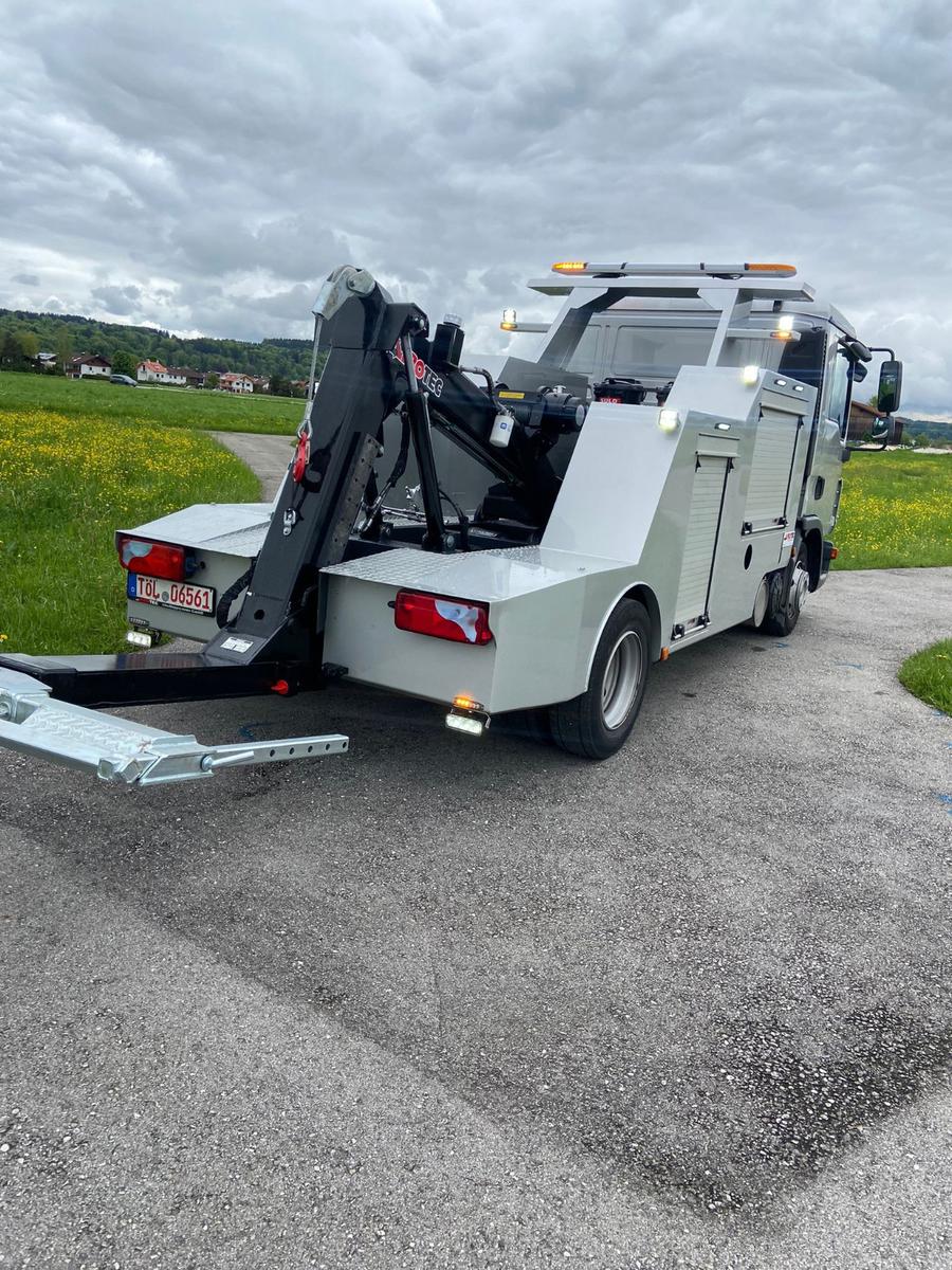 MAN 8.180 Aufbau neu