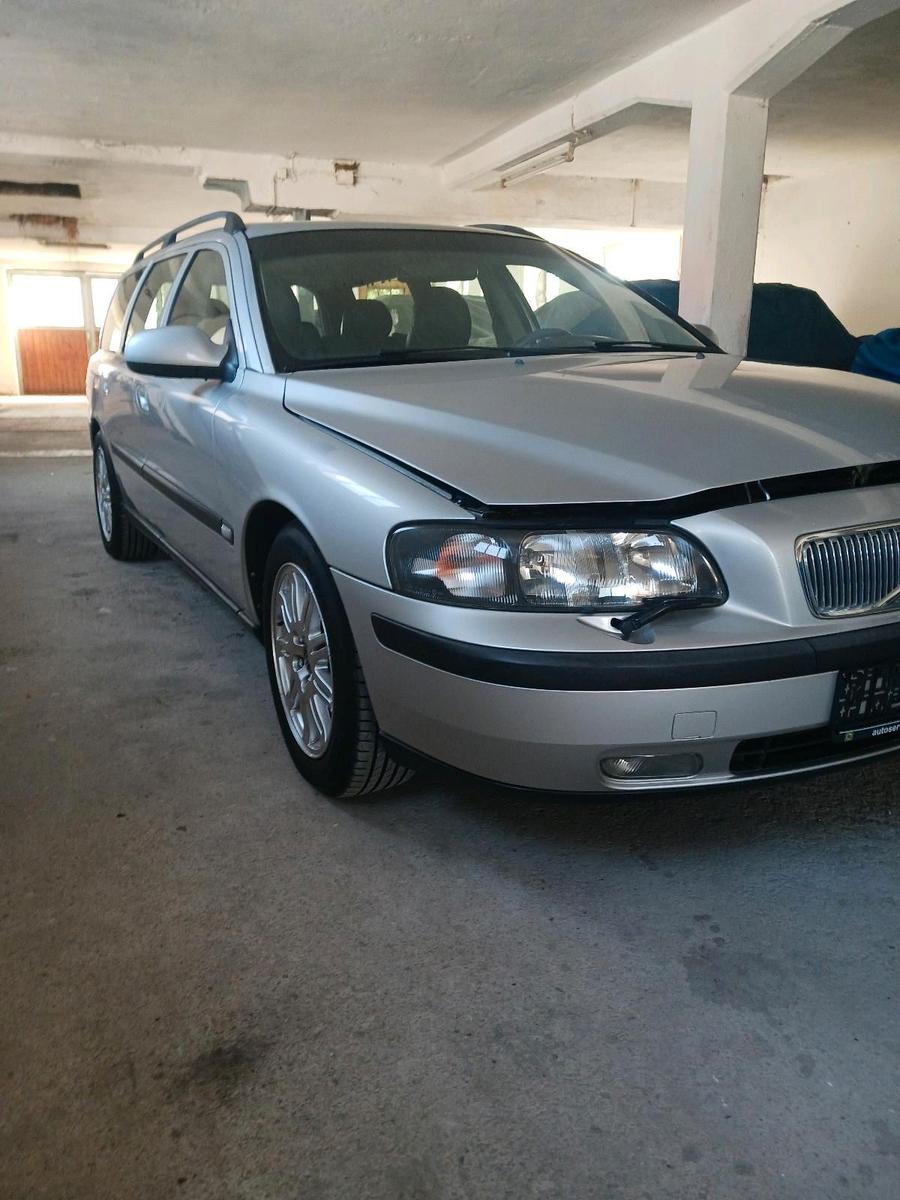 Volvo V70