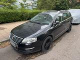 Volkswagen Vw Passat 3C - Volkswagen Passat: Kombi, mit Anhängerkupplung, 3c
