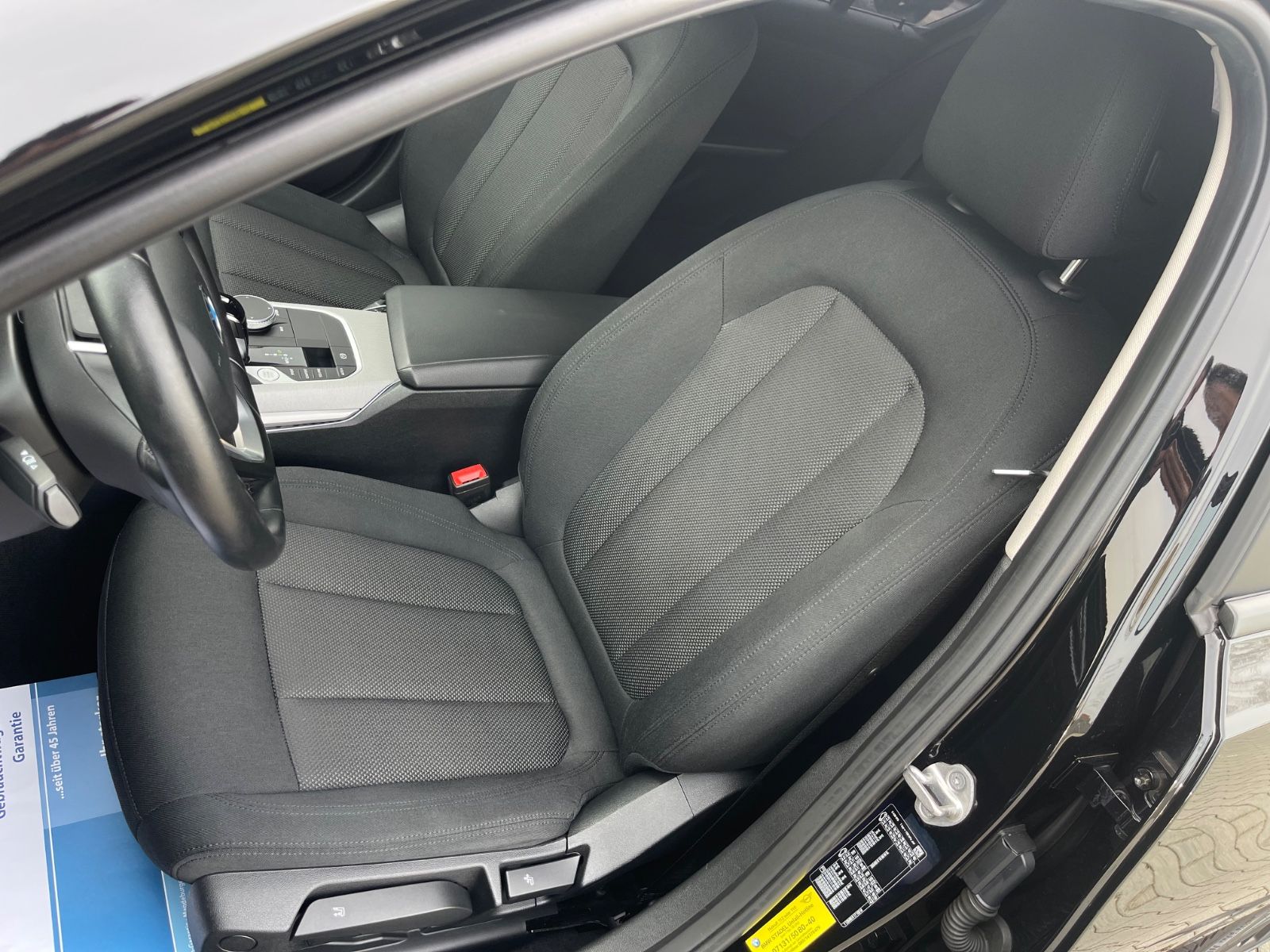 BMW 318 i Limousine Advantage Heckspoiler M-Felgen foto 16