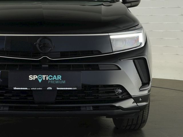 Grandland GSe PHEV 4X4 AT+AHK+NAVI+RÜCKFAHRKAMER