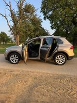 Volkswagen Tiguan 2.0 TSI OPF 140kW DSG 4MOTION Highlin... - VW Tiguan Gebrauchtwagen in Stuttgart
