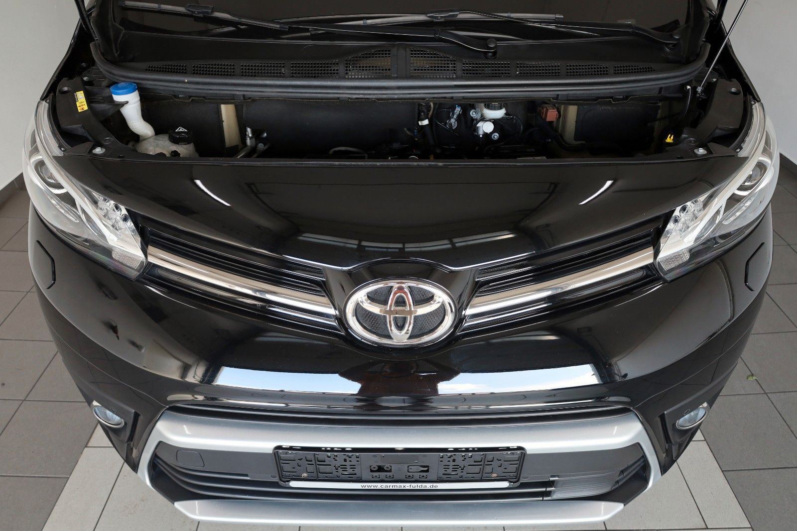 Fahrzeugabbildung Toyota Proace Verso L2 Executive,Leder,Navi,Xenon,Panor
