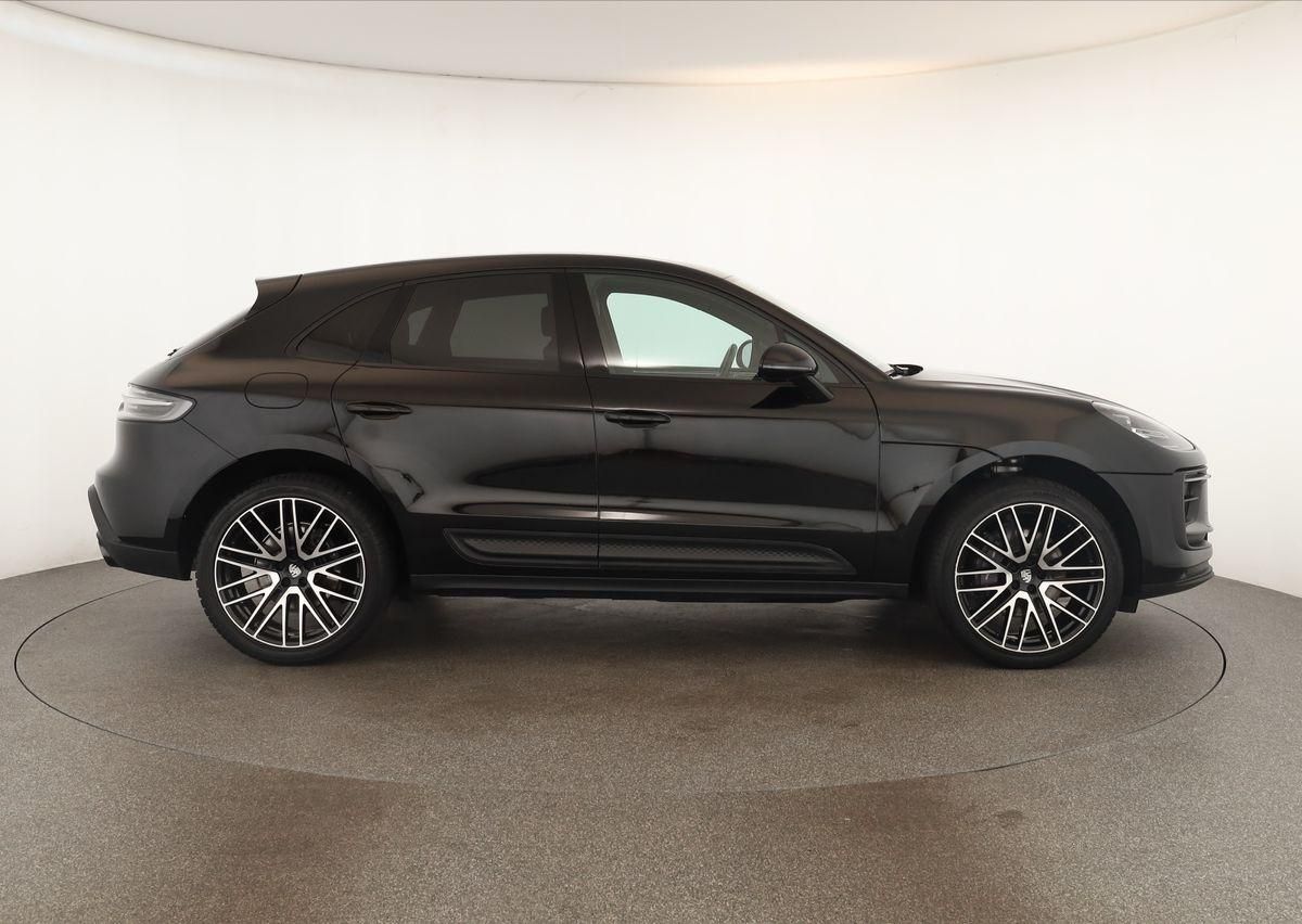 Porsche Macan LED Pano Navi SitzHZ Kam 21 911 Sportabgas foto 4