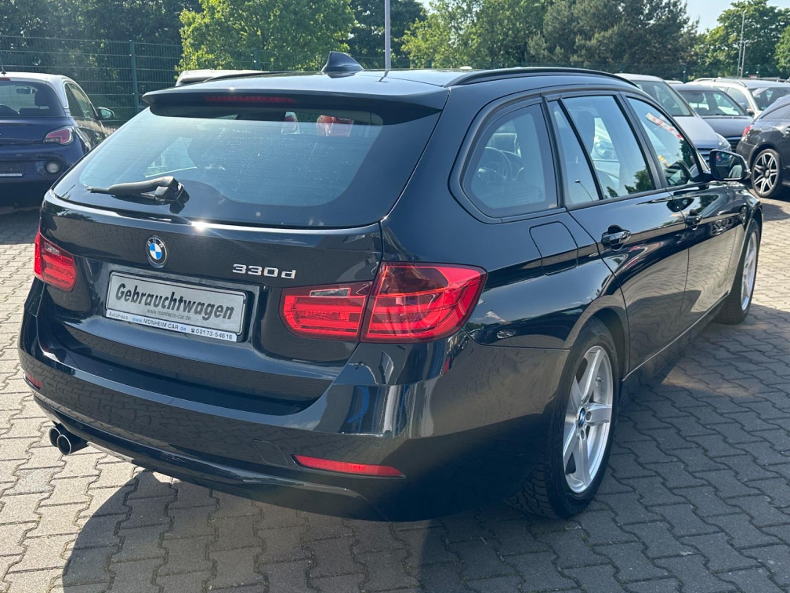 BMW 330 Baureihe 3 Touring 330d--AHK-LEDER-Sportfah.