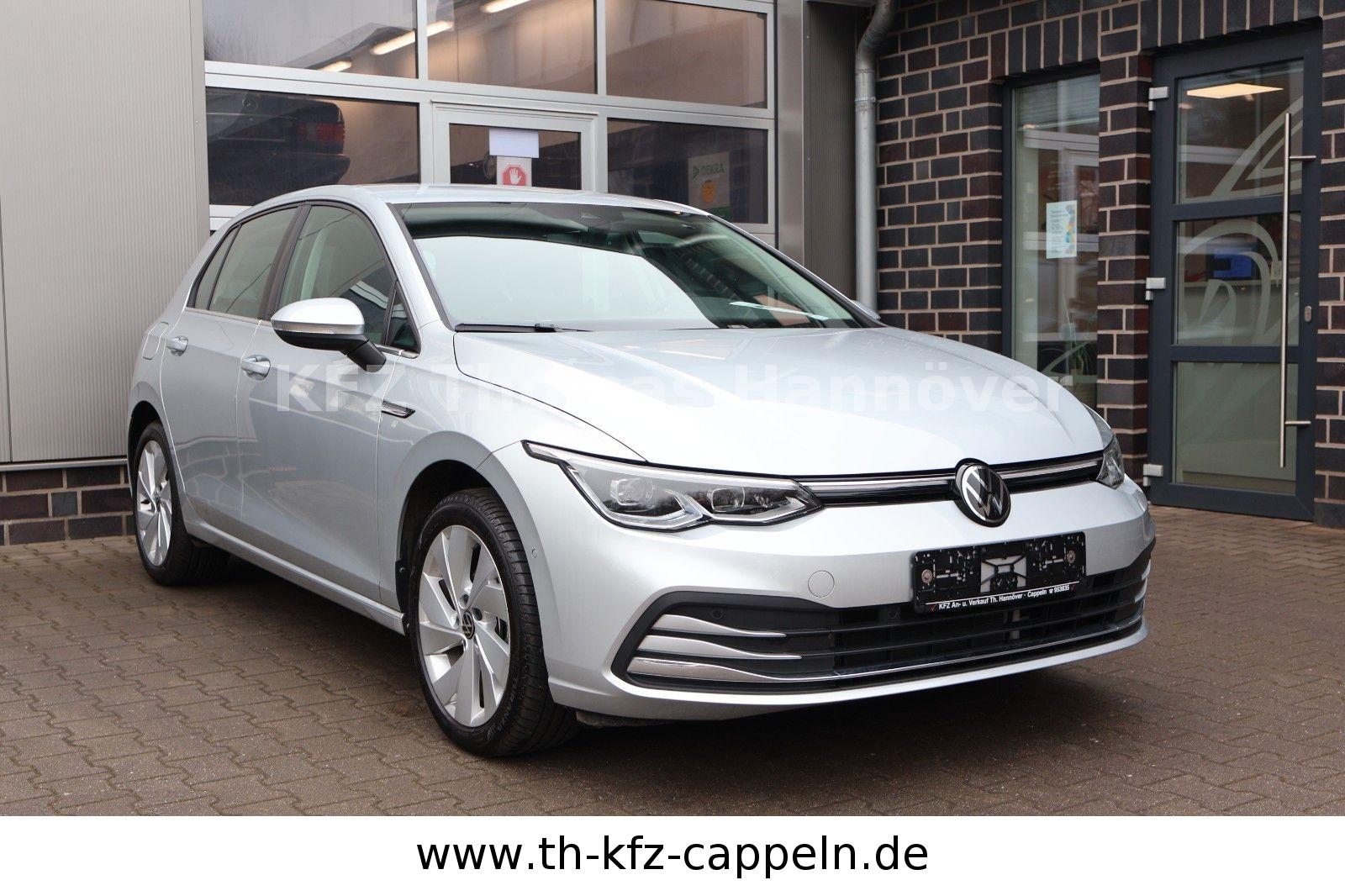 Volkswagen Golf VIII Lim. Style eTSI LED/DSG/Kamera/ACC