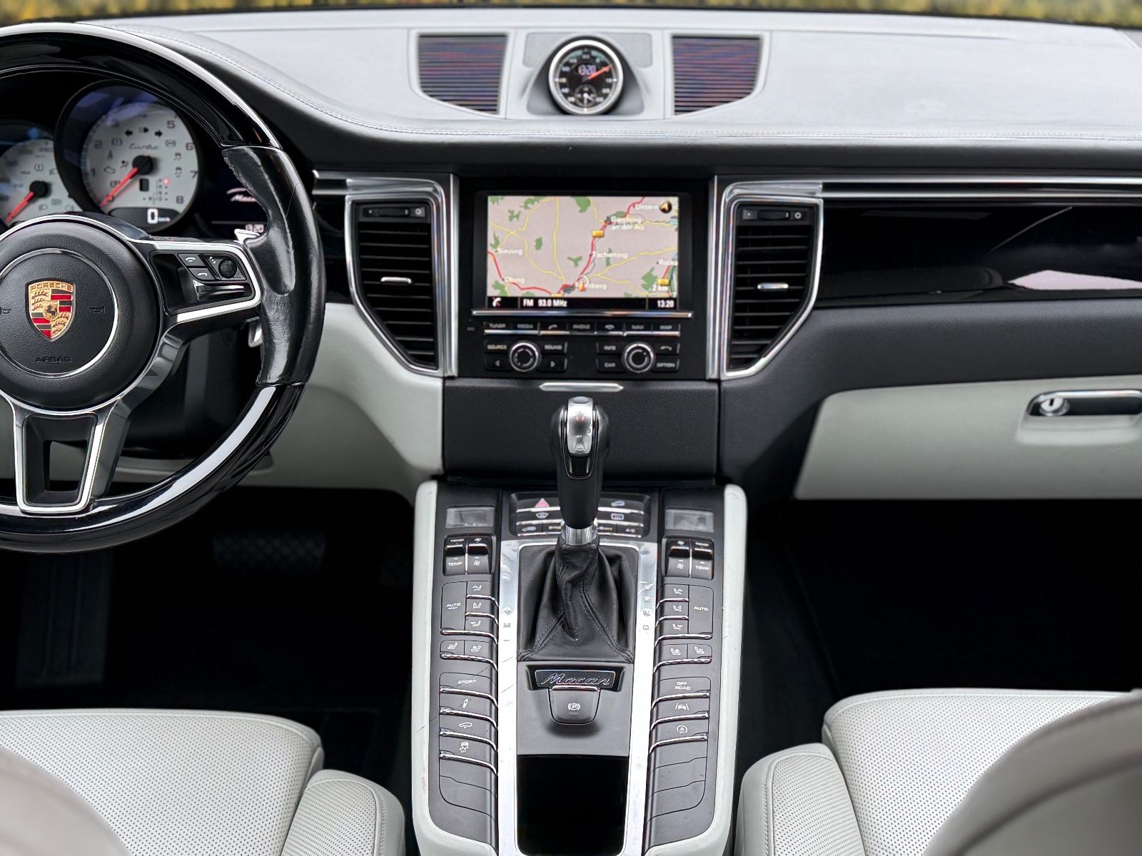 Porsche Macan Turbo 3.6-Chrono/Bose/21 ZOLL-Alcantara foto 41