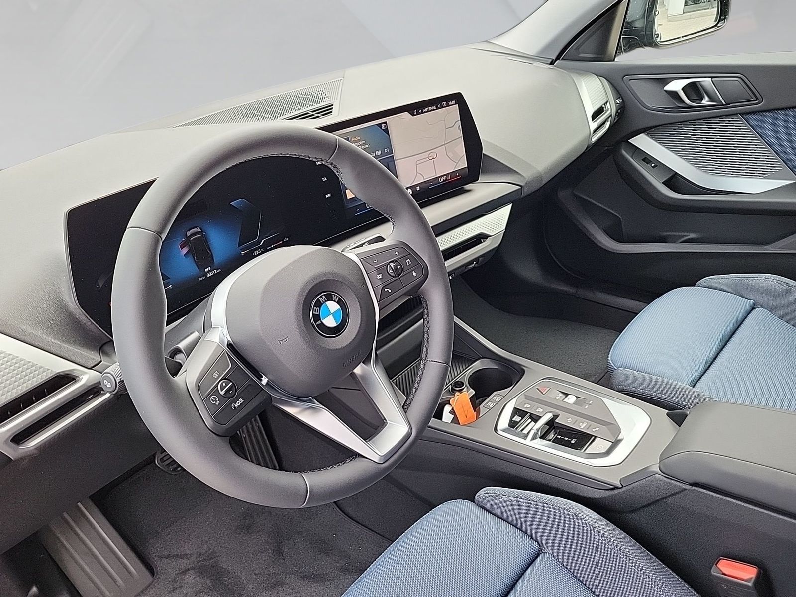 BMW 216 Gran Coupé - Bild 5
