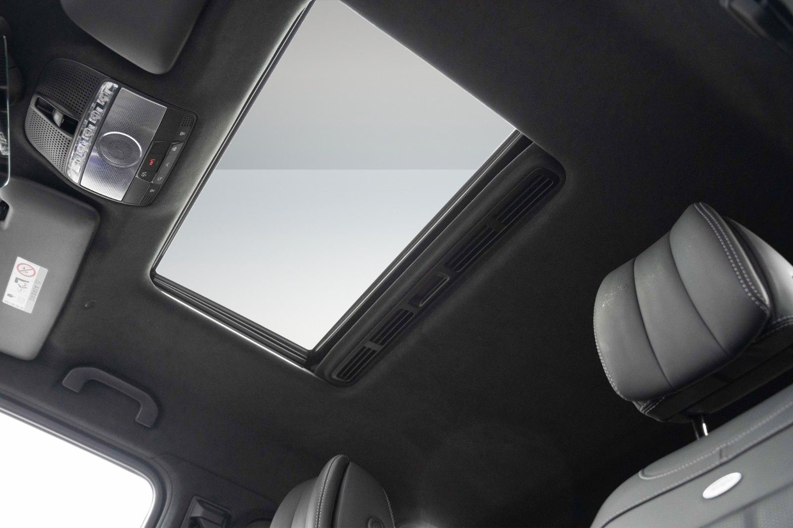 Fahrzeugabbildung Mercedes-Benz G500 V8 AMG BURM MEMORY CARBON 20" PANO 360° G63