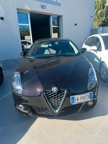 Alfa Romeo Giulietta 1.6 JTDm-2 105 CV Exclusive