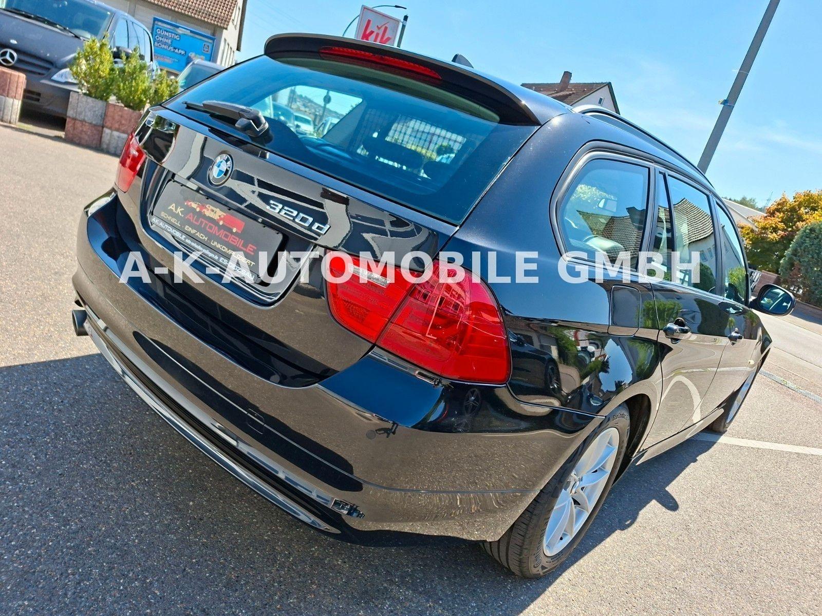 BMW 320 2012 — photo 31