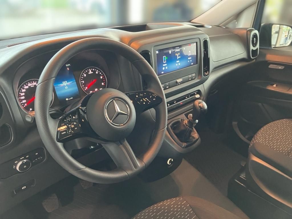 Fahrzeugabbildung Mercedes-Benz Vito 114 CDI Kasten Lang AHK KAM SHZ DAB SpurA