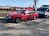 Opel Omega - rote Opel Omega
