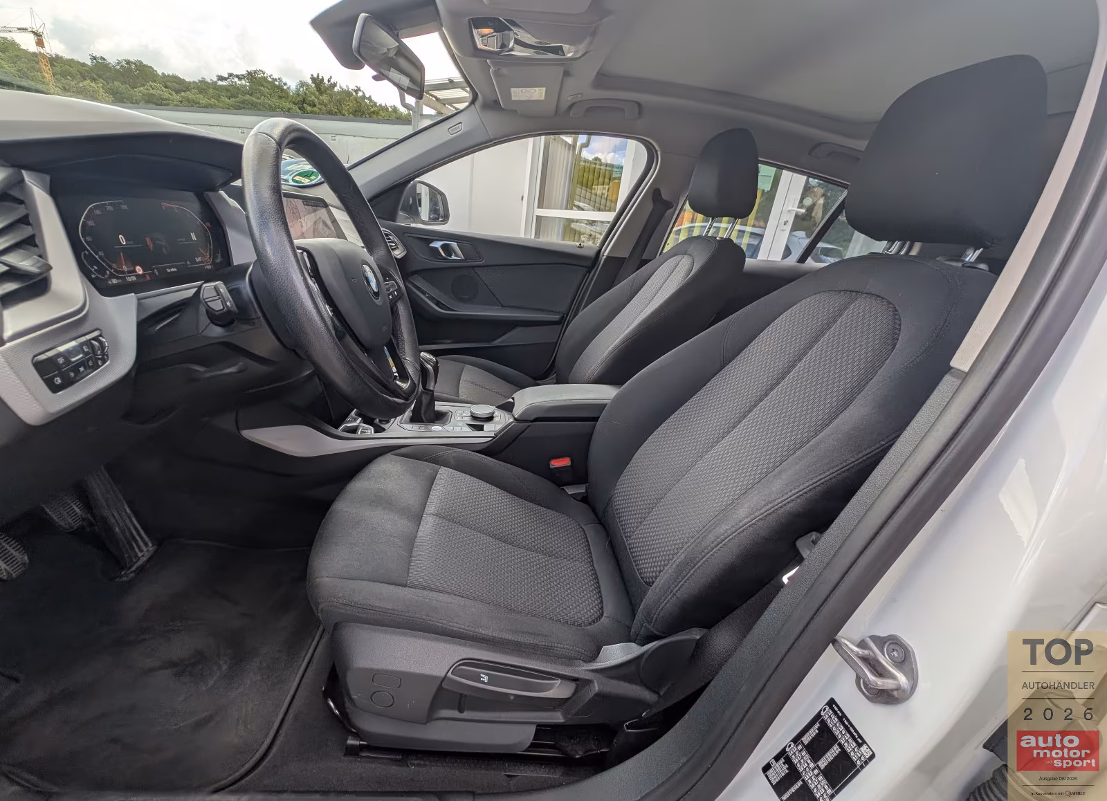 BMW 118 i Lim.*1.Hd*Temp*PANO*LED*CarPlay*Virtual*TOP, миниатюра 10