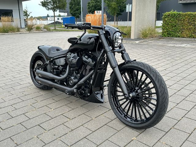 Harley-Davidson Breakout 117 Custom/all Black/ThunderBike/Jekill