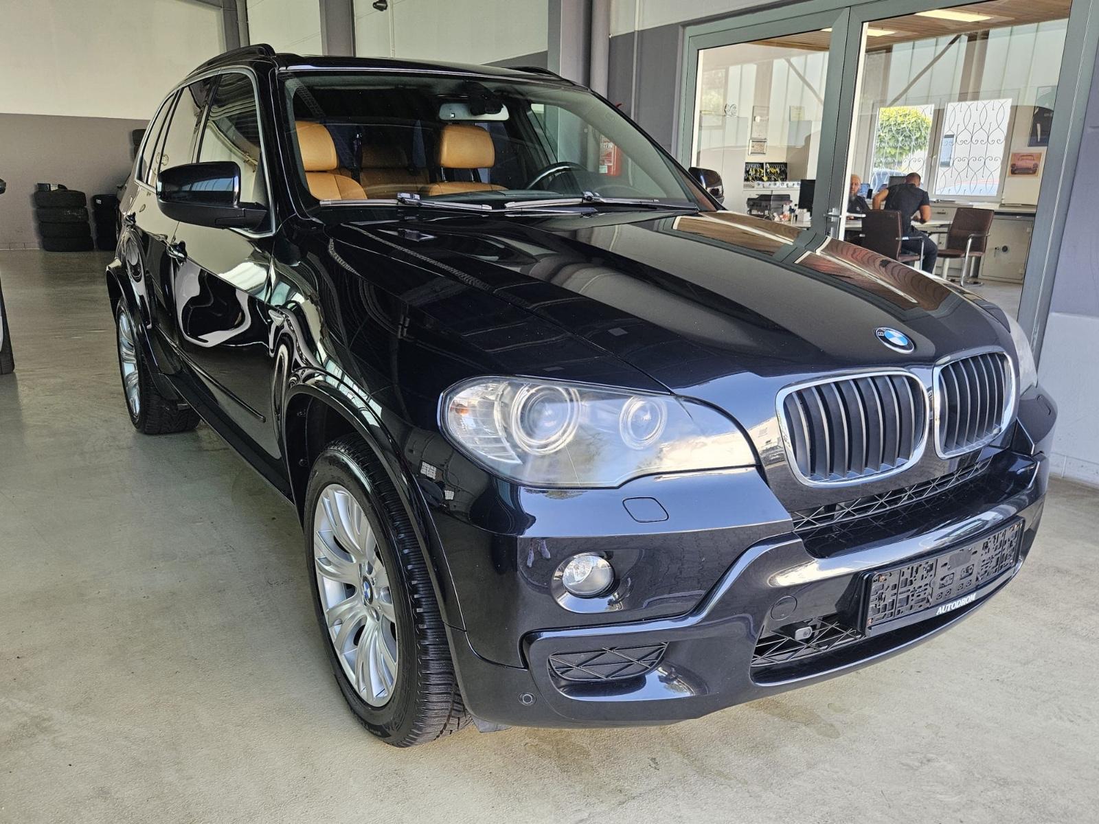 BMW X5 xDrive30d M-Sport Leder+Navi+Pano+Xenon