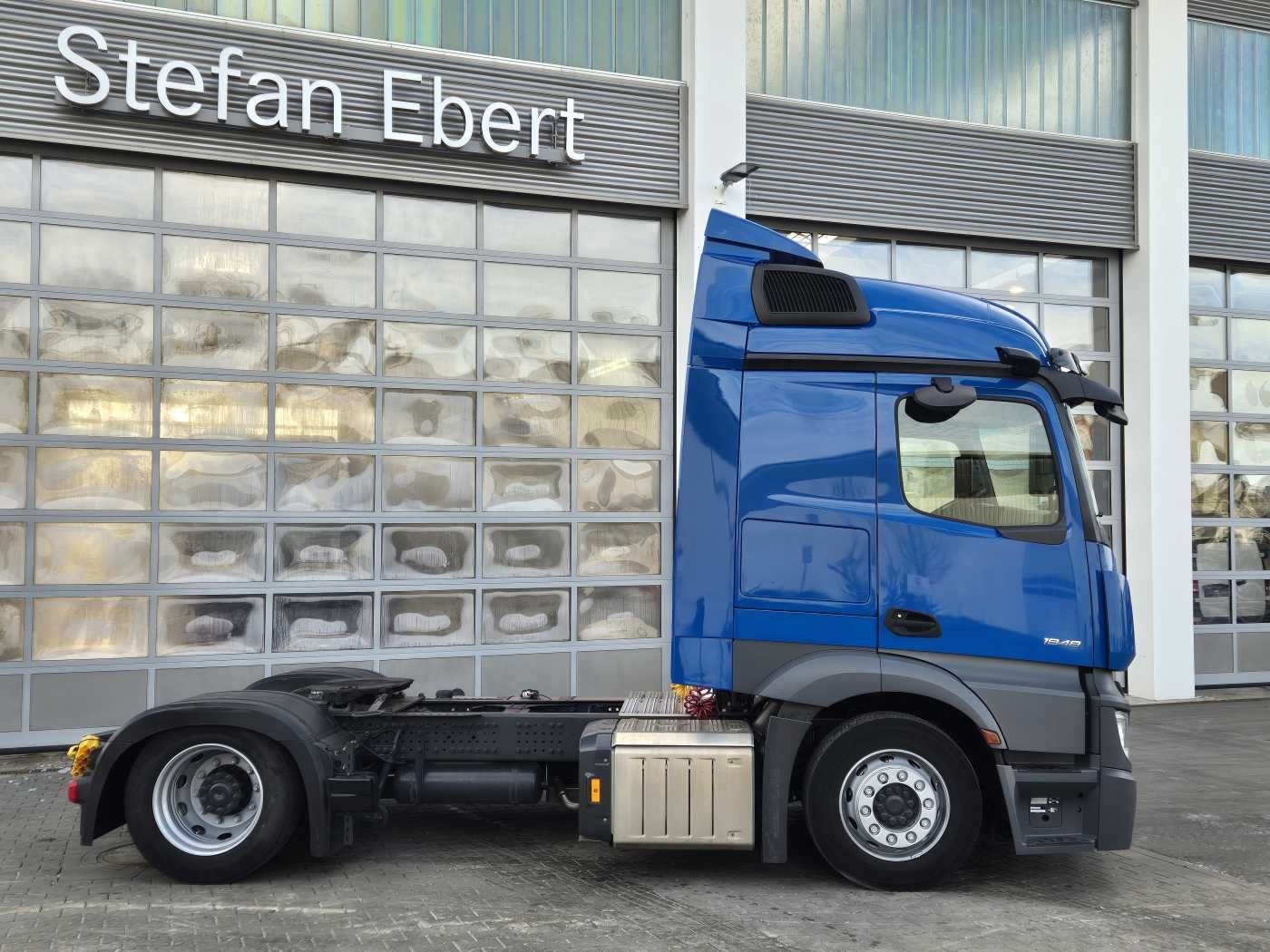 Fahrzeugabbildung Mercedes-Benz Actros 1848 LSnRL Öl-Retarder MirrorCam PPC DAB