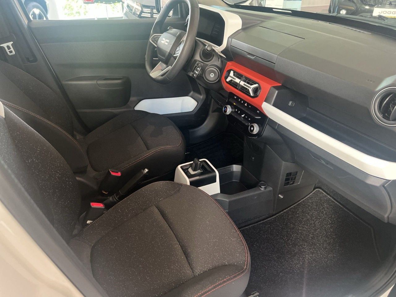 Dacia Spring - Bild 14