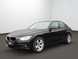 BMW 318 i Lim. Advantage LED Navi Business-Paket - BMW 318: Limousine, 318i