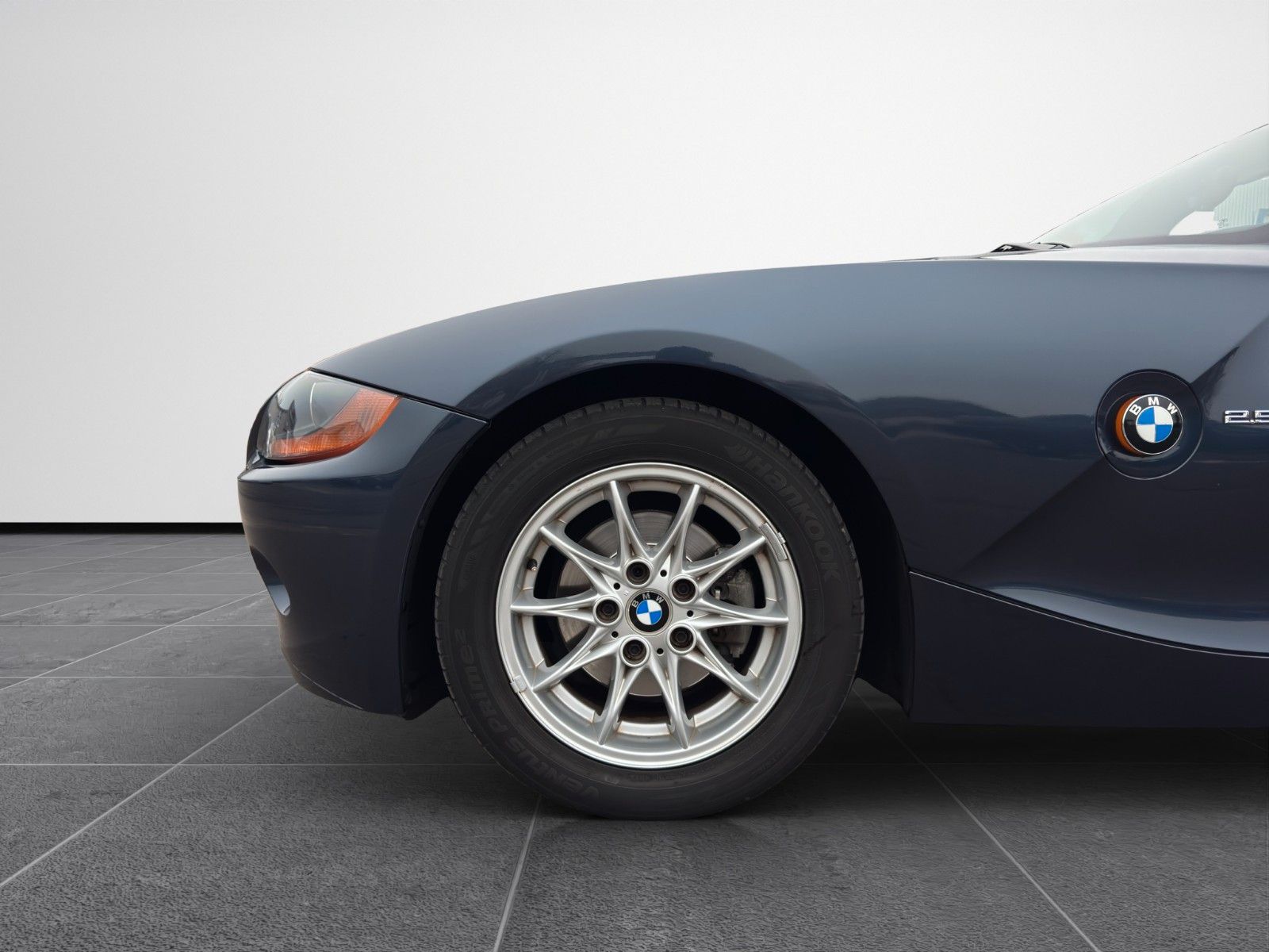 Fahrzeugabbildung BMW Z4 ROADSTER 2.5i LEDER KLIMA SITZH MEMORY 1.HD